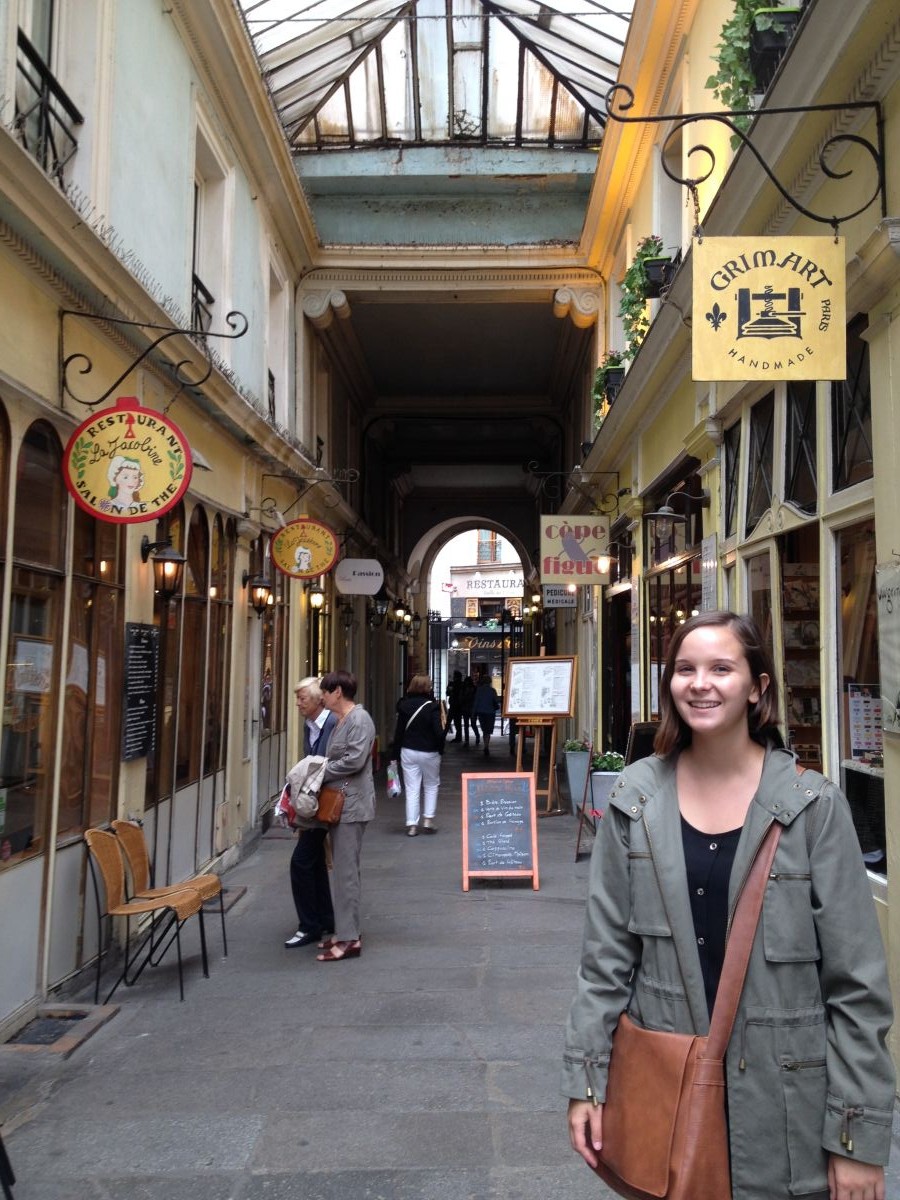 300-year-old covered passage feat. Andrea!